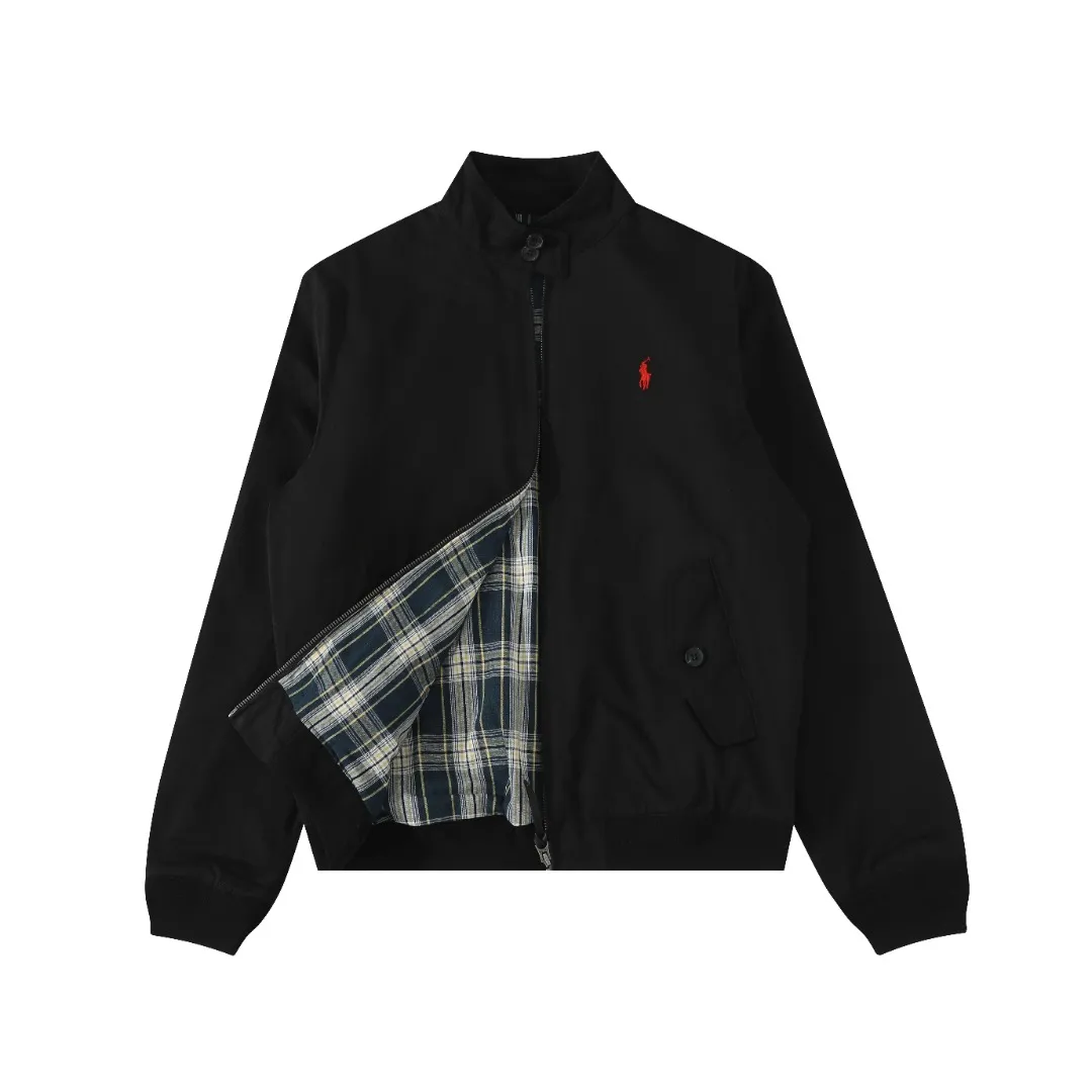 P350 #R23 Ralph Lauren polo white lily contract men's and women's old money style old cadre stand collar workwear Harrington jacket item number RL12020 The fabric has a double-layer shin feel and is full of weight! It's not as heavy as a regular jacket, and the ordinary cotton material feels really different. This one is super comfortable, soft and stylish, and has a green plaid interior that has a retro movie fashion feel! The fit is loose but not baggy. The size is just right and not too picky. The dropped shoulder design modifies the shoulder shape without making it look bulky. This silhouette is a style that will never go out of style after being worn for a long time. The upper body is also very durable and recognizable. The loose and reasonable fit can be worn by both men and women, making it easy to create a clean and refreshing youthful look. The embroidery on the chest is all German Oman embroidery fiber with original data. The embroidery process is very particular about using Japanese Tajima machines to ensure exquisite three-dimensional embroidery. That is what I said is different from the ones on the market. The workmanship is loose and can be used by boys and girls!! Color: Black Khaki Navy Blue Army Green Light Blue Size: M L XL XXL Length: 68/70/72/74 Bust: 122/126/130/134 Shoulder width: 53/54/55/56 Sleeve length: 65/66/67/68